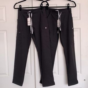 NWT figs skinny pant scrub